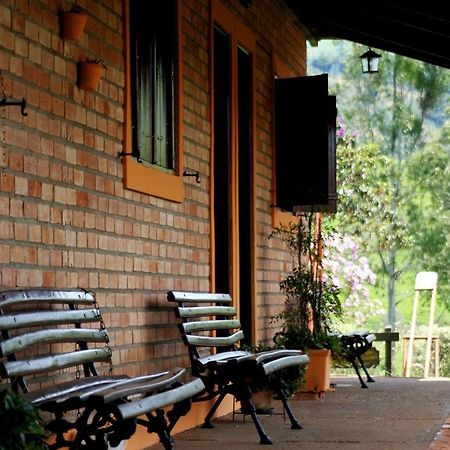 Hotel Estalagem Usina Velha Passa Quatro Zewnętrze zdjęcie